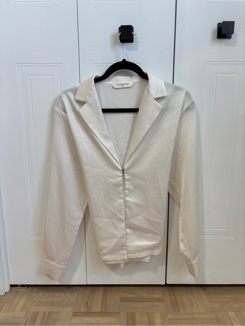 Commense Off-White Zip-Front Blazer
